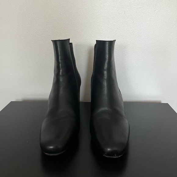 ZARA Women Black Chelsea Ankle Boots, Size 36. - Picture 2 of 9